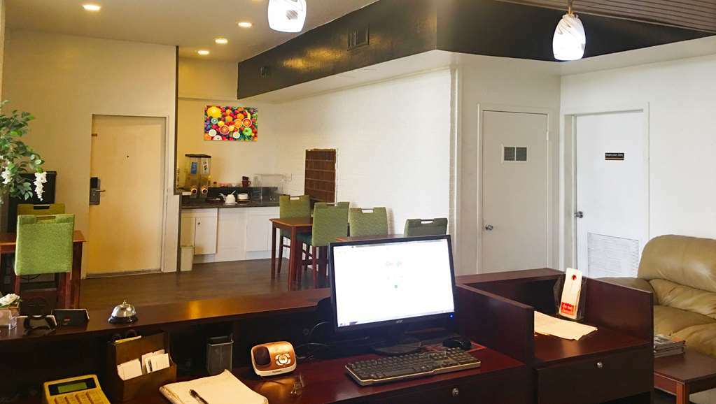 弗拉托尼亚全球马格努森日落酒店 Flatonia 内观 照片